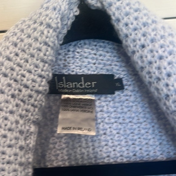 Islander Regular Merino Wool Cardigan - Picture 2 of 4